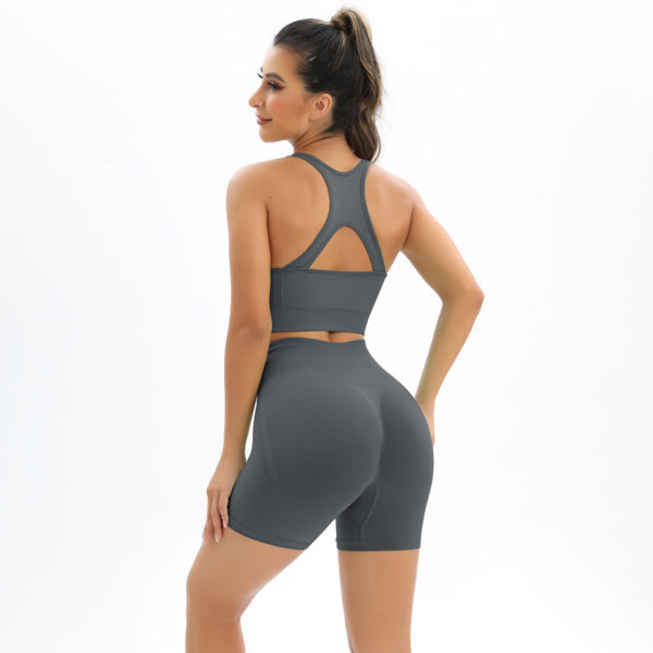 Seamless knitted back and buttocks yoga clothing suit sports running fitness clothing two-piece female - Image 4